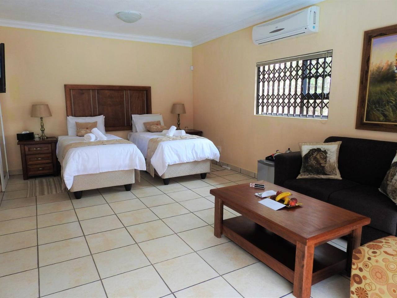Ubuntu Bed And Breakfast Marloth Park Buitenkant foto