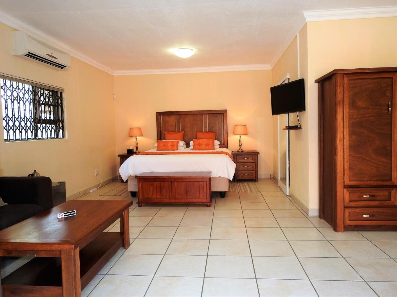 Ubuntu Bed And Breakfast Marloth Park Buitenkant foto
